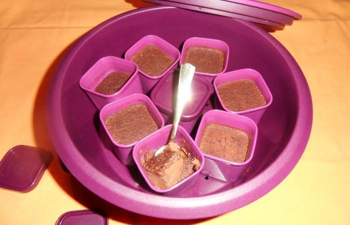 Rgime Dukan (recette minceur) : Flan au chocolat au micro-vap #dukan https://www.proteinaute.com/recette-flan-au-chocolat-au-micro-vap-11190.html