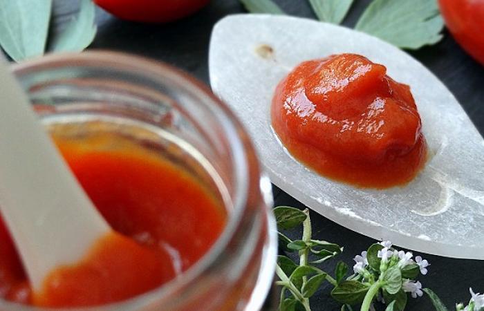 Astuce: reconvertir les dchets des tomates vides ou ppines