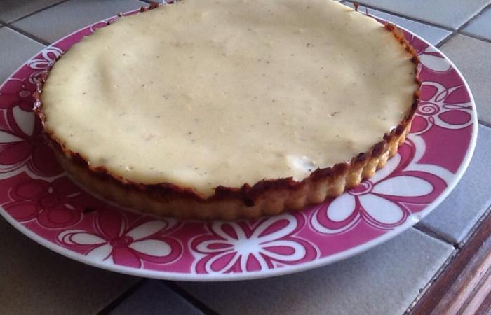 Rgime Dukan (recette minceur) : Tarte  la compote de rhubarbe et crme vanille #dukan https://www.proteinaute.com/recette-tarte-a-la-compote-de-rhubarbe-et-creme-vanille-11902.html