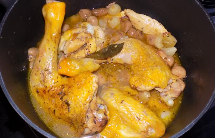 Rgime Dukan (recette minceur) : Poulet cocotte grand-mre  #dukan https://www.proteinaute.com/recette-poulet-cocotte-grand-mere-12742.html