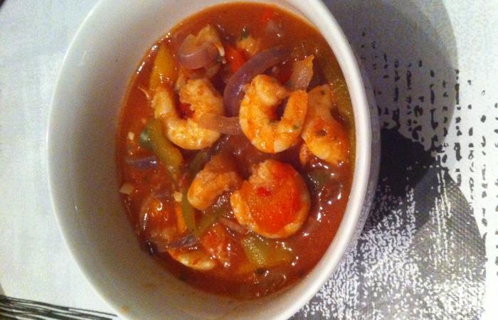 Rgime Dukan (recette minceur) : Soupe  la tomate,crevettes et poivrons #dukan https://www.proteinaute.com/recette-soupe-a-la-tomate-crevettes-et-poivrons-13593.html