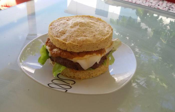 Rgime Dukan (recette minceur) : Burger Trop Bon  #dukan https://www.proteinaute.com/recette-burger-trop-bon-14059.html