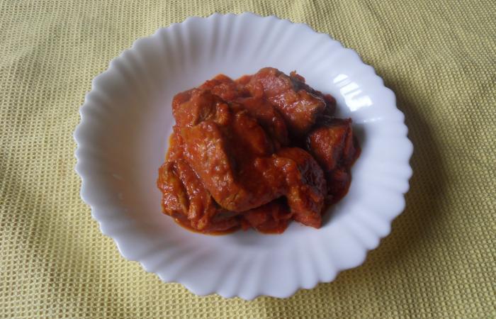 Rgime Dukan (recette minceur) : Saut de veau  la tomate #dukan https://www.proteinaute.com/recette-saute-de-veau-a-la-tomate-11864.html