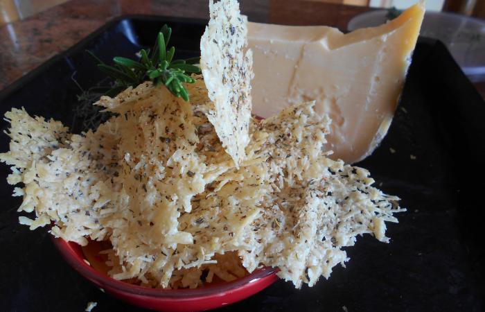 Rgime Dukan (recette minceur) : Tuiles au Fromage #dukan https://www.proteinaute.com/recette-tuiles-au-fromage-12441.html