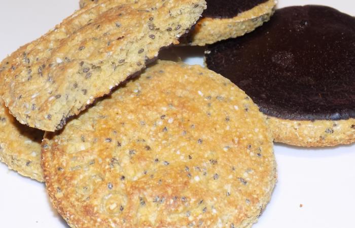 Rgime Dukan (recette minceur) : Biscuits aux graines de chia et chocolat #dukan https://www.proteinaute.com/recette-biscuits-aux-graines-de-chia-et-chocolat-13142.html