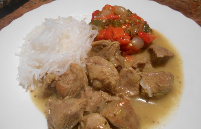 Rgime Dukan (recette minceur) : Dinde au curry #dukan https://www.proteinaute.com/recette-dinde-au-curry-13194.html