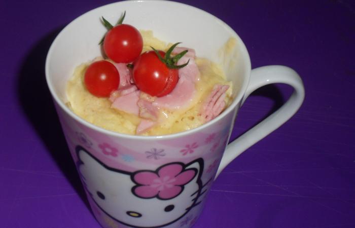 Rgime Dukan (recette minceur) : Mug cake jambon tomate cerise #dukan https://www.proteinaute.com/recette-mug-cake-jambon-tomate-cerise-13497.html