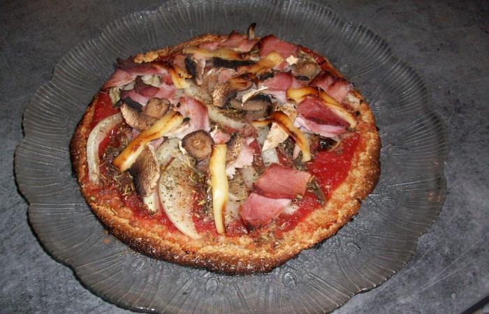 Rgime Dukan (recette minceur) : Pizza Rgina #dukan https://www.proteinaute.com/recette-pizza-regina-1842.html