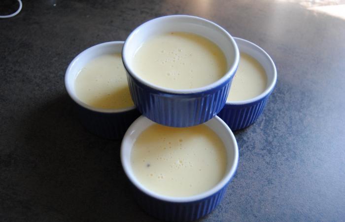 Rgime Dukan (recette minceur) : Crme aux oeufs  la vanille #dukan https://www.proteinaute.com/recette-creme-aux-oeufs-a-la-vanille-4564.html